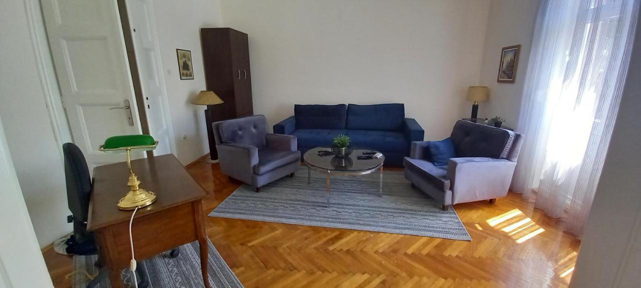 Bohemian Apartment Belgrade Exterior photo